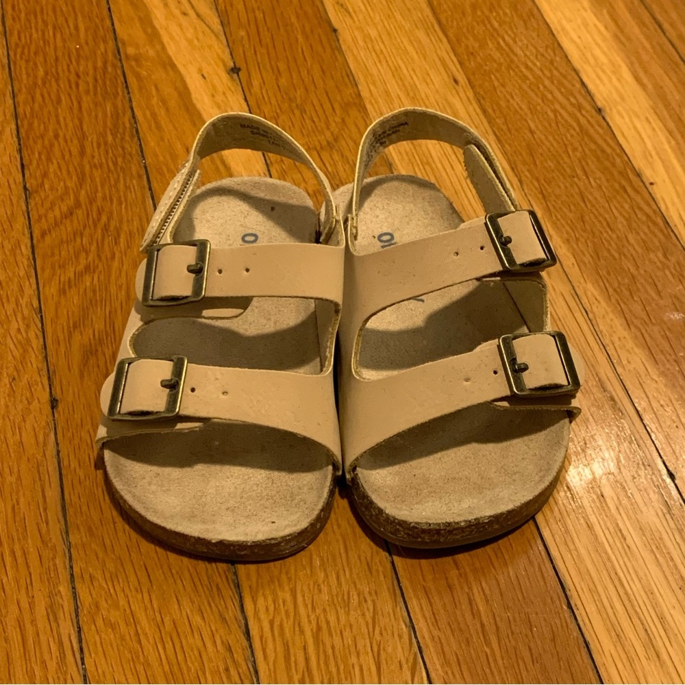 Old Navy Kids Beige Buckle Sandals